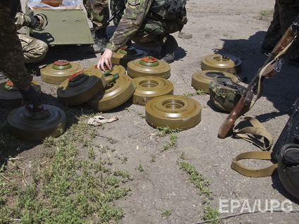 В Донецкой области двое местных жителей подорвались на мине &ndash; Жебривский