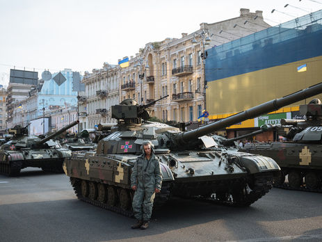 Парад, забег в вышиванках и экскурсия в Раду. Куда пойти в Киеве на День Независимости?