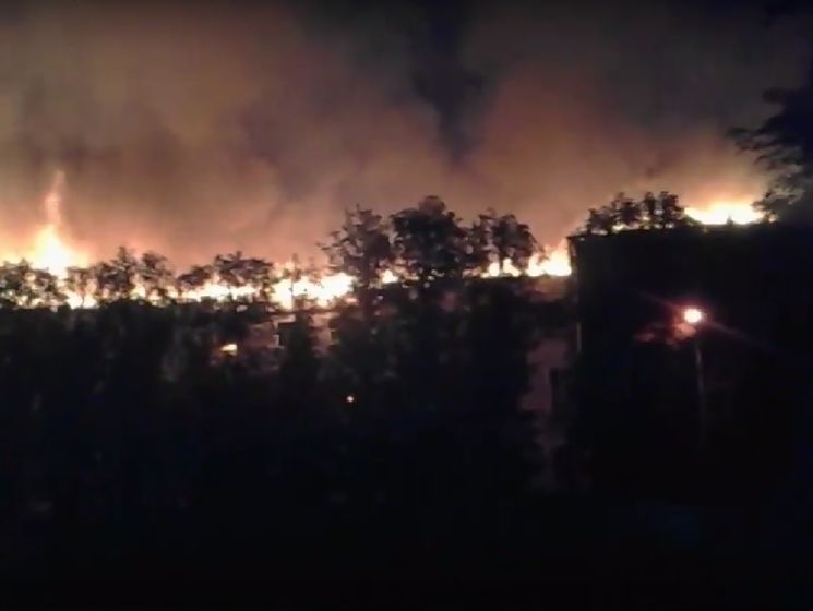В Харькове горел апелляционный суд, предварительная причина – молния. Видео