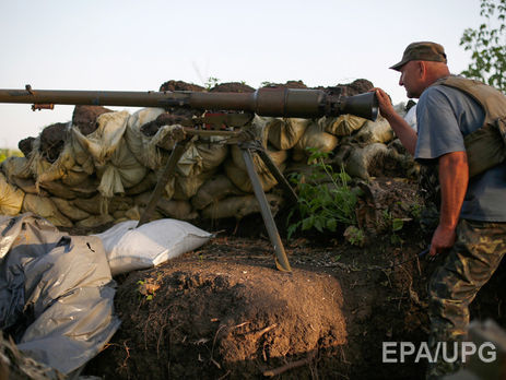 ﻿За добу на Донбасі дістало поранення четверо українських військових – штаб АТО