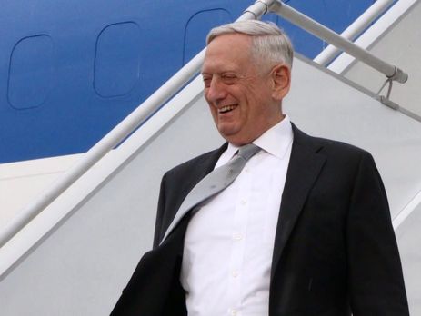 ﻿В Україну прибув міністр оборони США Меттіс. Фоторепортаж