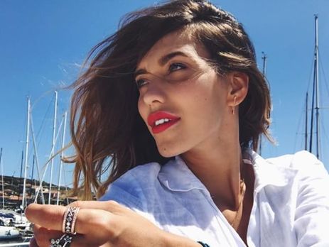 Тодоренко прокатилась на велосипеде без седла