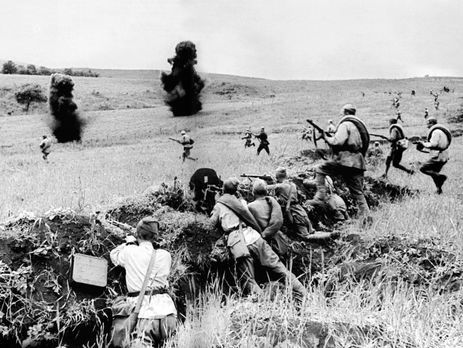 Киевлянка Хорошунова в дневнике 1943 года: В войне наступил решительный перелом, и немцы отступают