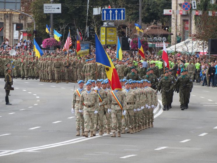 ﻿Бірюков заявив, що Франція і Німеччина не взяли участі у параді в Києві через участь у нормандському форматі