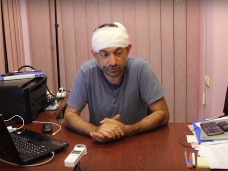 ﻿В Одеській області головного редактора місцевої газети побили залізними битами