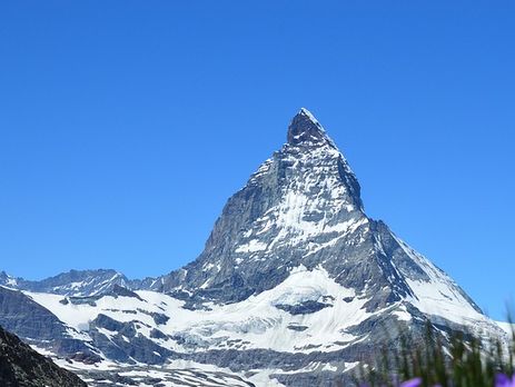 В Австрийских Альпах погибли пятеро альпинистов, один тяжело ранен