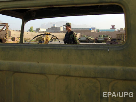 Унаслідок вибуху автомобіля в Афганістані загинуло щонайменше 13 людей