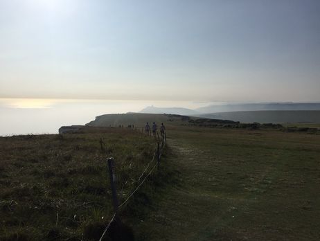 В Великобритании эвакуировали людей с мыса Бичи-Хед из-за 