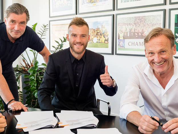 ﻿Ярмоленко підписав контракт із дортмундською "Боруссією"