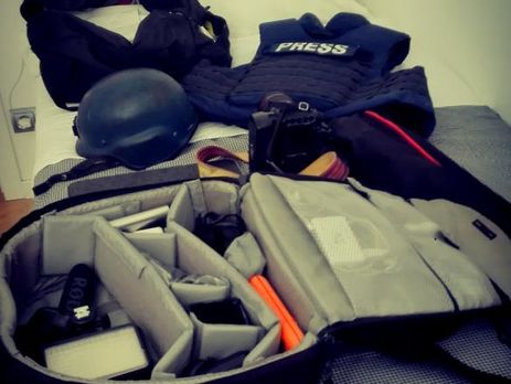 ﻿З України депортували іспанських журналістів, які працювали на окупованому Донбасі