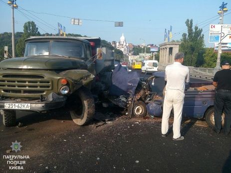 В автомобиле 