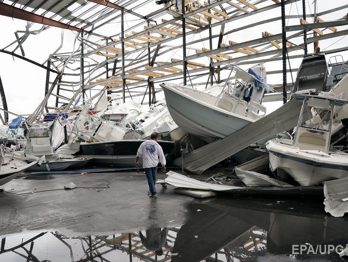 Украинцев нет среди пострадавших от урагана "Харви" в Техасе – посольство Украины в США