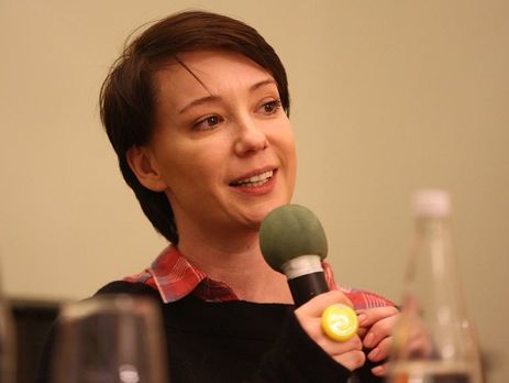 ﻿Хаматова про арешт режисера Серебренникова: Мені дуже страшно, я під цим відчуттям перебуваю кілька днів