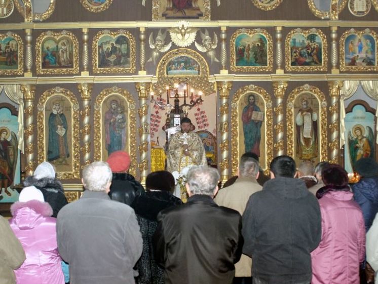 В Симферополе российские силовики захватили храм УПЦ КП