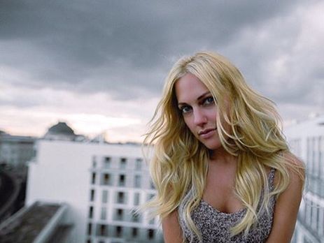 ﻿Узерлі в Берліні знялась у короткометражці на даху