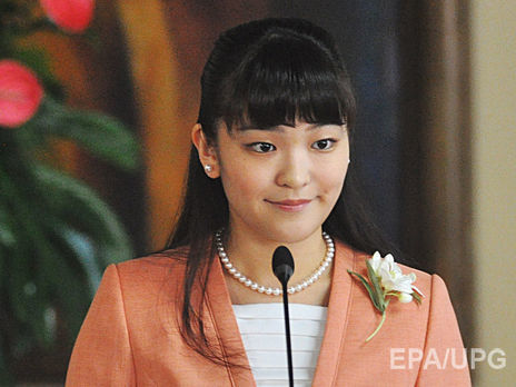 У Японії оголосили про заручини принцеси Мако з колишнім однокурсником