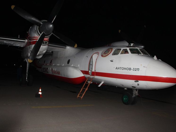 Самолет ГСЧС, помогавший тушить лесные пожары в Грузии, вернулся в Украину