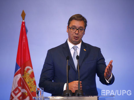 В машину с президентом Сербии въехал Bentley экс-футболиста