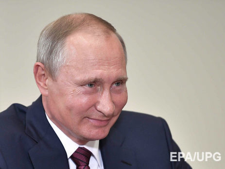 Путин: Те, кто хочет принимать участие в следующих президентских выборах, скажут об этом в предусмотренное законом время