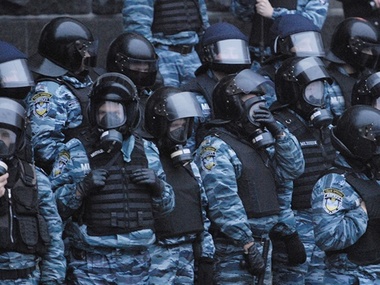 СМИ: Львовский "Беркут" отказался ехать на восток Украины
