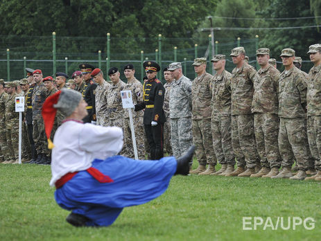 Молдавские военные прибыли на учения в Украину, несмотря на запрет Додона