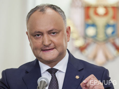 Додон приказал проверить, кто из военных отсутствует в частях после решения правительства отправить их на учения в Украину