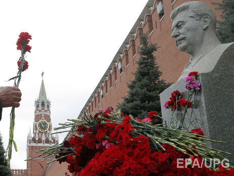 ﻿Усе менше росіян виступають проти пам'ятників Сталіну – опитування
