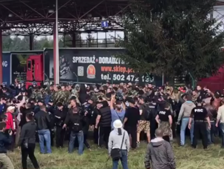 К пункту пропуска 