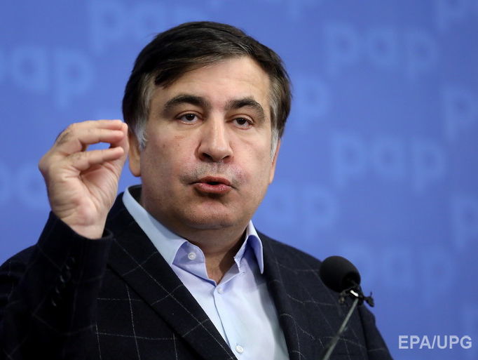 Саакашвили заявил, что отправится в Украину на поезде