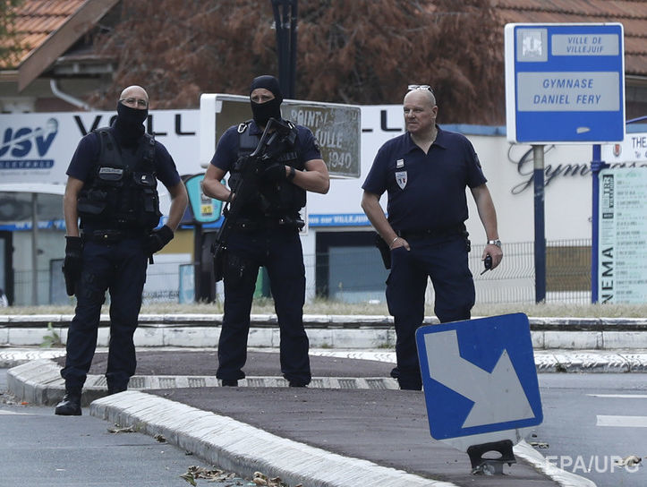 ﻿Під час стрілянини на вокзалі у Франції загинуло чотири людини, серед них – дві дитини