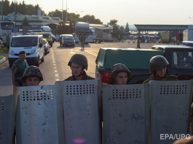 ﻿У зв'язку із проривом Саакашвілі львівська поліція відкрила провадження за статтею про незаконне перетинання кордону