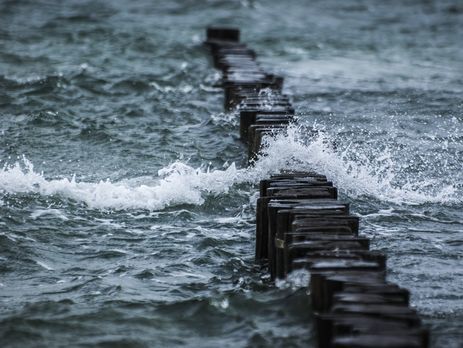 Украина зафиксировала иностранное судно, незаконно вошедшее в порт оккупированного Севастополя