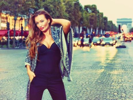 Друзья пострадавшей при взрыве авто в центре Киева подтвердили, что ее зовут Наталья Целовальникова