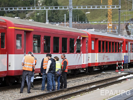 В Швейцарии столкнулись поезда. Фоторепортаж