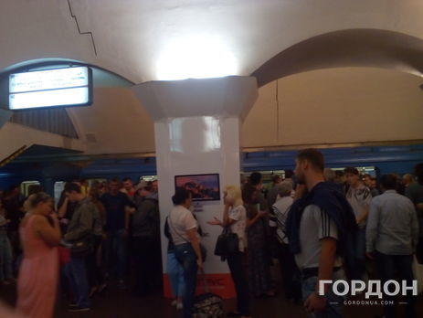 Станции киевского метро, которые закрывали из-за задымления, возобновили работу