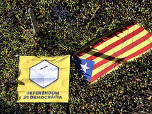 В Барселоне прошла многотысячная манифестация сторонников независимости. Фоторепортаж