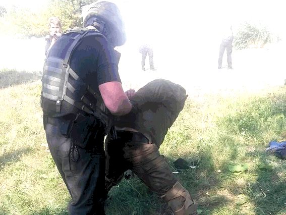 ﻿Приблизно 20 чоловіків у балаклавах зі стріляниною намагалися захопити підприємство в Черкаській області – поліція