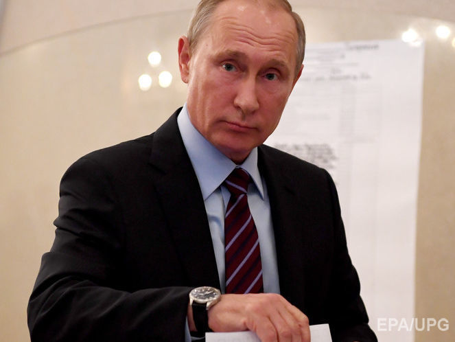 ﻿Пєсков заявив, що інформація про висунення Путіна на пост президента Росії у 2018 році – це "перебирання політичних чоток"