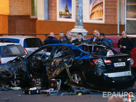 Бывший муж модели, пострадавшей при взрыве автомобиля Махаури, не исключил, что ей ампутируют ногу