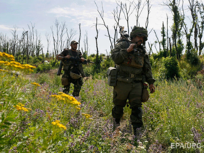 ﻿Двоє українських військових дістало поранення на Донбасі – штаб АТО