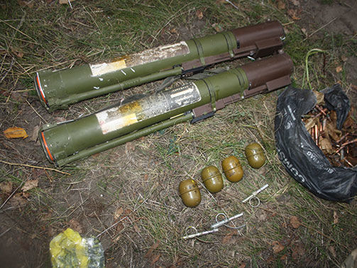 В Полтавской области полиция нашла тайник с противотанковыми гранатометами