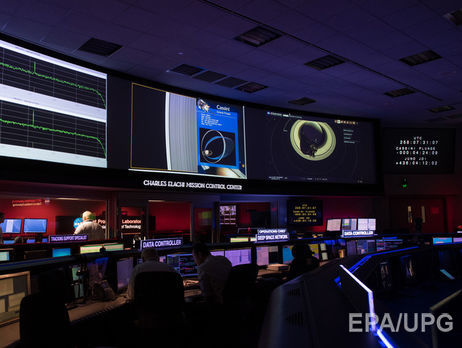 Зонд Cassini завершил миссию, сгорев в атмосфере Сатурна