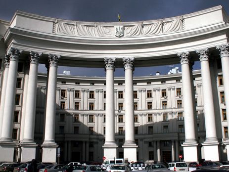 МИД Украины требует от РФ допустить врачей к Грибу