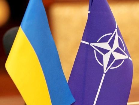 Украина активизировала сотрудничество с НАТО в 2014 году на фоне аннексии Крыма Россией и вооруженного конфликта на Донбассе