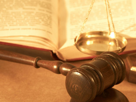 OpenDataBot обнаружил случаи, когда украинские суды выносили два приговора по одному делу