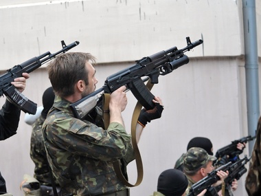 Сепаратисты освободили здание Луганской ТРК