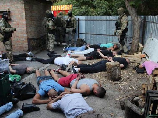 ﻿У поліції заявили, що затримали у Кропивницькому 27 учасників "сходки"