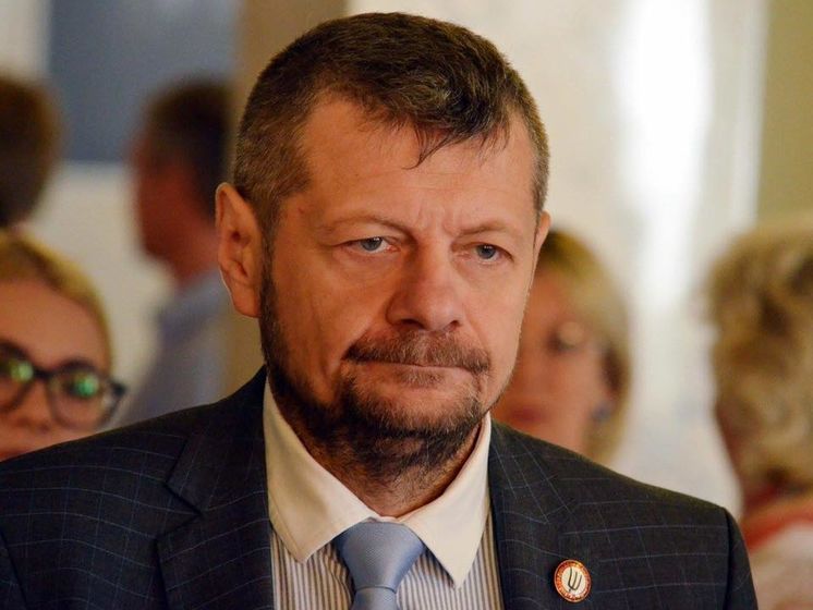 ﻿Мосійчук заявив, що його однопартієць рекомендував покласти пурген не "у сраку", а "в салат"