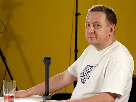 Муждабаев: Русский язык стал транслятором ненависти, переносчиком фобий, пропагандистских штампов и прочей аморальной заразы по всему миру