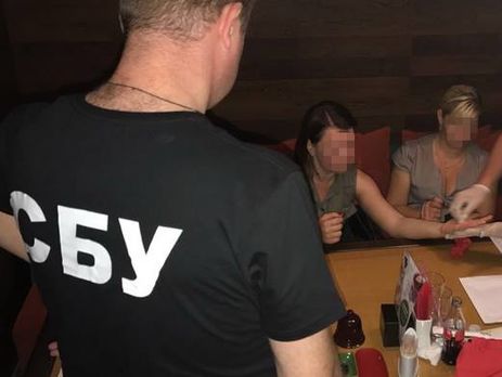 Правоохранители задержали двух чиновниц Одесского горсовета на взятке в 300 тыс. грн